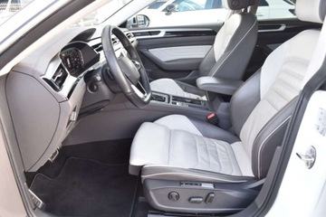 Volkswagen Arteon Fastback Facelifting 2.0 TDI 200KM 2022 Volkswagen Arteon Elegance 2.0TDI 200KM DSG7 4Motion Panorama Nappa Kamera, zdjęcie 31