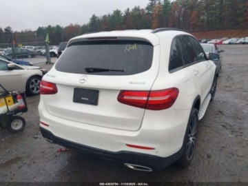 Mercedes GLC C253 2018 Mercedes-Benz GLC 2018 r., 2,0L GLC 300 4MATIC 2.0 Benzyna 241KM, zdjęcie 4