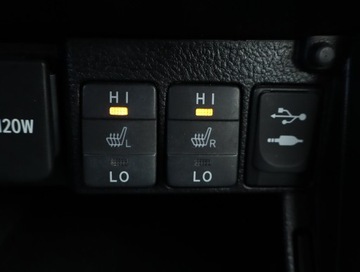 Toyota Corolla XI Sedan 1.6 Valvematic 132KM 2015 Toyota Corolla 1.6 Valvematic, Salon Polska, zdjęcie 15