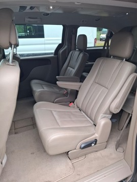 Dodge Caravan V 2016 Chrysler Town &amp; Country V 3.6 2016r. przebieg 170tys km faktura VAT 23%, zdjęcie 9