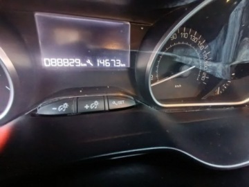 Peugeot 2008 I SUV Facelifting 1.2 PureTech 110KM 2016 Peugeot 2008 Style 80tys.km Lift, zdjęcie 19