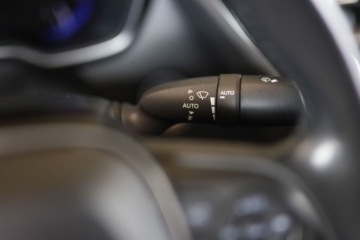 Toyota Corolla XII Sedan 1.8 Hybrid 122KM 2020 Toyota Corolla 1.8 Hybrid Comfort Tech 1.8 Hybryda 122KM, zdjęcie 12