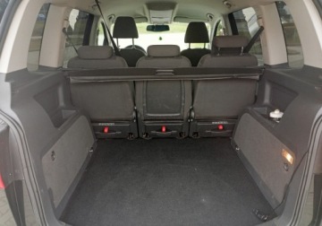 Volkswagen Touran II 1.6 TDI 105KM 2011 Volkswagen Touran Zarejestrowany - ubezpieczony - automat - 1,6 - 105 1.6, zdjęcie 11