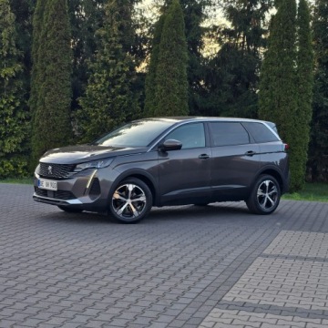 Peugeot 5008 II Crossover Facelifting 1.2 PureTech 130KM 2021 Peugeot 5008 II 1.2 Benzyna 130KM 7 foteli, Serwis, zdjęcie 2