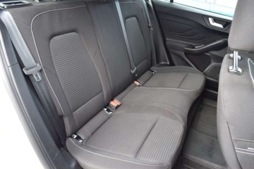 Ford Focus IV Kombi Facelifting 1.0 EcoBoost 125KM 2023 Ford Focus SalonPL 1.0 125KM Combi Titanium Climatronic Tempomat LED VAT23, zdjęcie 28