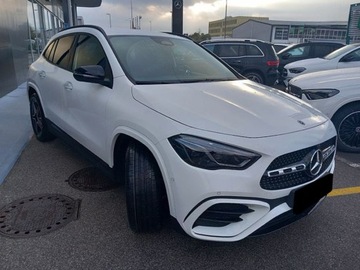 Mercedes GLA II Off-roader Facelifting 1.3 200 163KM 2025 MERCEDES-BENZ GLA 200 AMG Line Suv 1.3 (163KM) 2025, zdjęcie 2
