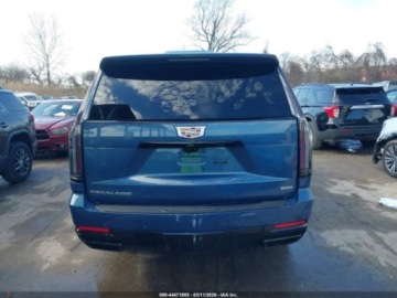 Cadillac Escalade III 2026 Cadillac Escalade Platinum Sport 2026 6.2 Benzyna 420KM, zdjęcie 4