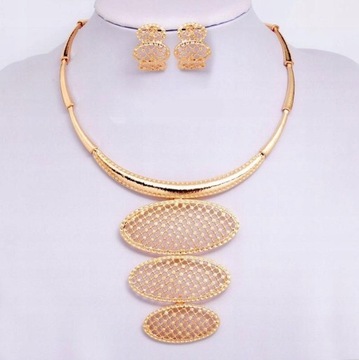 Złoty komplet biżuterii ażurowa kolia i kolczyki modny wzór na prezent