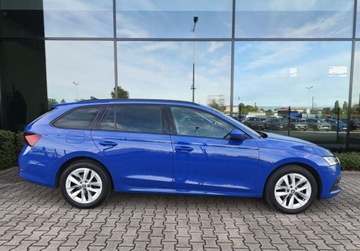 Skoda Octavia IV Kombi 2.0 TDI 150KM 2022 Skoda Octavia 2.0 TDI 150KM Ambition DSG Salon PL Vat 23 2.0 Diesel 150KM, zdjęcie 4