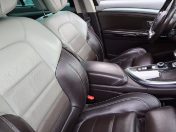 Renault Espace V Van 1.6 Energy dCi 160KM 2017 Renault Espace 1.6 dCi, Automat, 7 miejsc, Skóra, zdjęcie 8