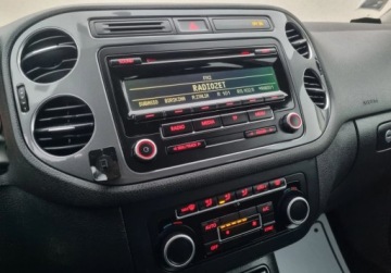 Volkswagen Tiguan I SUV Facelifting 2.0 TDI CR DPF BlueMotion 110KM 2013 Volkswagen Tiguan LIFT Sliczny 2.0 TDI Bogata Wersja ORYGINAL Zadbany 2014, zdjęcie 13