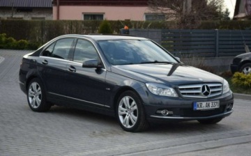 Mercedes Klasa C W204 Limuzyna 1.8 180 K 156KM 2010 Mercedes-Benz Klasa C 1.8B 2010r 95 TYS KM Navi 2 KPL KOL Sprowadzony, zdjęcie 2