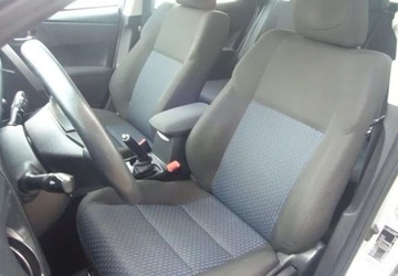 Toyota Auris II Touring Sports D-4D 90 90KM 2013 Toyota Auris Toyota Auris 1.4 D-4D Active 1.4 Diesel 90KM, zdjęcie 11