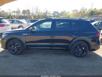 Volkswagen Tiguan III 2024 Volkswagen Tiguan Se R-Line, 2024r., 4x4, 2.0L 2.0 Benzyna 184KM, zdjęcie 5