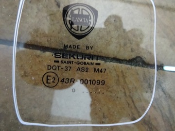 LYBRA 00' SKLO (OKNO) PRAVÝ ZADNÍ