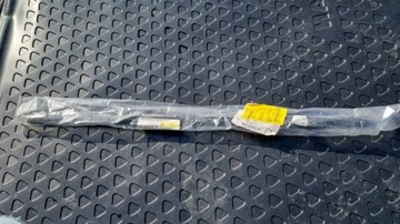 Skoda Kamiq Scala Nowa listwa zgarniajaca szyby lewej 654837477A5ap