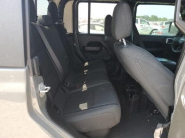 Jeep 2020 Jeep Gladiator Jeep Gladiator Sport S 3.6 Benzyna 285KM, zdjęcie 8