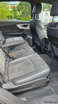 Audi Q7 II (4M) SUV Facelifting  3.0 45 TDI 231KM 2020 Audi Q7 Audi Q7 45TDI Quattro Polski salon 1 Wlasciciel 7-Osobowy, zdjęcie 17