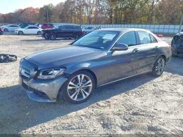 Mercedes Klasa C W205 2018 Mercedes-Benz Klasa C MERCEDES-BENZ C 300 2.0 Benzyna 241KM, zdjęcie 6
