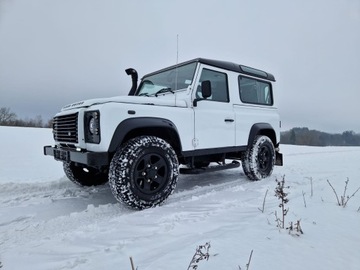 Land Rover Defender III 90 Station Wagon 2.2 TD4 122KM 2014 Land Rover Defender 90 4x4, zdjęcie 5