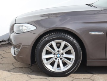 BMW Seria 5 F10-F11 Limuzyna 520d 184KM 2012 BMW 5 520d, 181 KM, Automat, Skóra, Xenon, zdjęcie 13