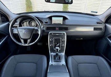 Volvo V70 III Kombi Facelifting 2.0 D2 DRIVE-E 120KM 2016 Volvo V70 Volvo V70 D2 Geartronic Summum 2.0 Diesel 120KM, zdjęcie 8