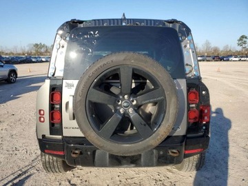 Land Rover Defender IV (L663) 2023 Land Rover Defender 110 X-Dynamic SE 2023 3.0l 3.0 Benzyna 395KM, zdjęcie 2