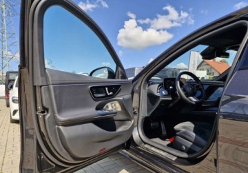 Mercedes Klasa E W214 2024 Mercedes-Benz Klasa E 220d 4MATIC Sedan Gwarancja do 2029 roku AMG Line, zdjęcie 23