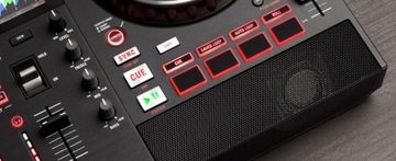 Автономная DJ-консоль Numark Mixstream Pro+