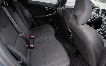 Volvo V40 II Cross Country D2 115KM 2013 Volvo V40 1.6 D2 115KM Alu Pdc Hak Full Serwis Gwarancjia 1.6 Diesel, zdjęcie 26