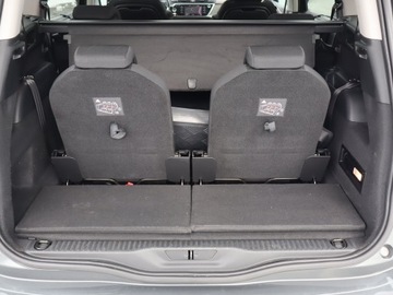 Citroen Grand C4 Picasso II Grand Picasso Facelifting 1.2 PurTech 130KM 2017 Citroen C4 Grand Picasso PureTech 130, 7 miejsc, zdjęcie 17