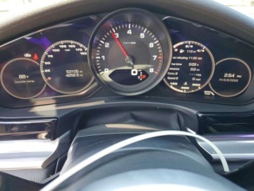 Porsche Panamera II Liftback 3.0 330KM 2018 Porsche Panamera 2018 PORSCHE PANAMERA 4 3.0 Benzyna 330KM, zdjęcie 8