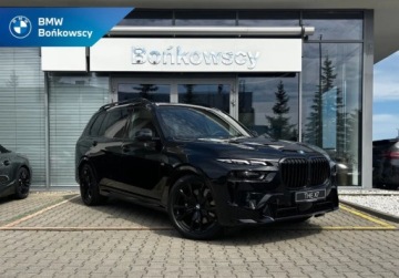 BMW X7 SUV Facelifting 3.0 40d 352KM 2026 BMW X7 3.0 Diesel 352KM