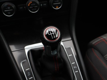 Volkswagen Golf VII GTI 3d 2.0 TSI 230KM 2013 VW Golf 2.0 GTI, Navi, Xenon, Bi-Xenon, Klima, zdjęcie 18