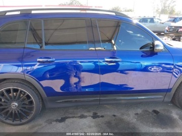 Mercedes GLB 2022 Mercedes-Benz GLB 35 AMG 4Matic 2022 2.0l 2.0 Benzyna 302KM, zdjęcie 6