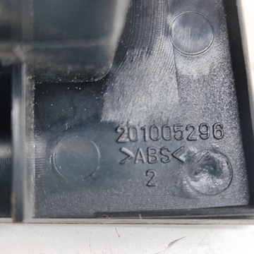 HYUNDAI H-1 STAREX SATELITE 2008 PŘEDNÍ STRANA LEVÝ KNOFLÍKY SKEL