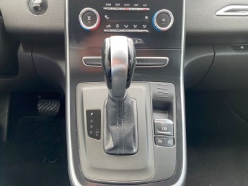 Renault Grand Scenic II Grand Scenic 2013 1.5 dCi 110KM 2016 Renault Grand Scenic AUTOMAT EDC KLIMATYZACJA KAMERA PARKTRONIC LEDY 7-MIO, zdjęcie 9