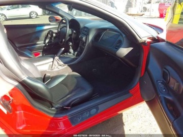 Chevrolet Corvette C5 2001 Chevrolet Corvette Z06 Hardtop 2001 5.7l 5.7 Benzyna 385KM, zdjęcie 9