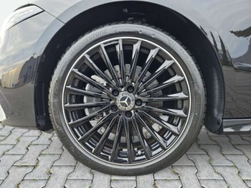Mercedes Klasa A W177/V177 2023 Mercedes-Benz Klasa A A 250 e AMG MULTIBEAM LED Panorama Burmester Ni, zdjęcie 9