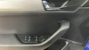 Skoda Superb III Kombi Facelifting 2.0 TDI SCR 150KM 2023 Škoda Superb Skoda Superb 2.0 TDI SCR Ambition, zdjęcie 12