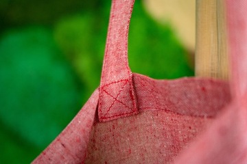 ЭКОЛОГИЧЕСКАЯ СУМКА ИЗ ПЕРЕРАБОТАННОГО ХЛОПКА