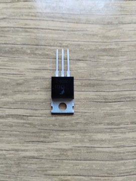 Транзистор MJE13009 J13009-2 NPN 400В 12А ТО-220