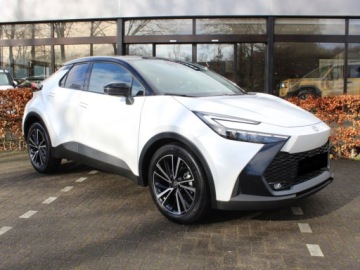 Toyota C-HR II SUV 1.8 Hybrid 140KM 2026 Executive 1.8 Hybrid 140KM | Podgrzewane fotele!, zdjęcie 1