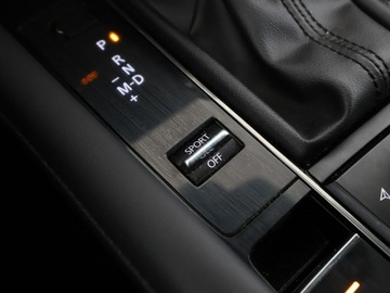 Mazda 3 IV Hatchback 2.0 Skyactiv-G 122KM 2019 Mazda 3 automat skóra full LED navi klima auto, zdjęcie 31