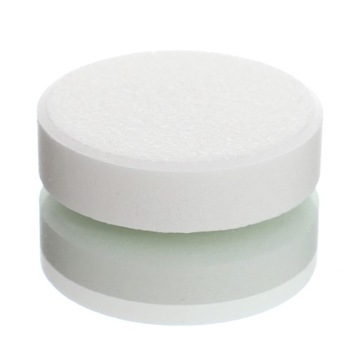 2 универсальные таблетки для удаления накипи для кофемашин.