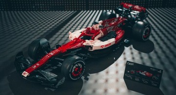 БЛОКИ BOLID ALFA ROMEO TEAM FORMULA F1 ORLEN RACING CAR 1868 EL. КАДА