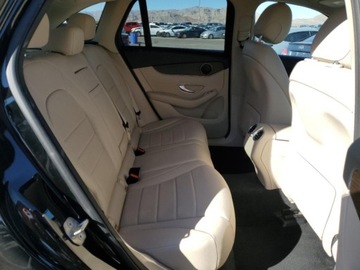 Mercedes GLC C253 2019 Mercedes-Benz GLC 300 2019 2.0l 2.0 Benzyna 241KM, zdjęcie 11