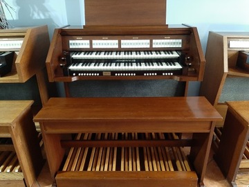 CYFROWE ORGANY KOŚCIELNE JOHANNUS OPUS 10 DELUXE KOLOR MAHOŃ
