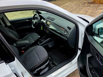 Skoda Fabia III Kombi Facelifting 1.0 TSI 95KM 2021 Skoda Fabia 1,0 panorama serwis ASO, bezwypadkowy, zdjęcie 18