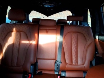 BMW X7 2024 BMW X7 M60i 2024 4.4 Benzyna 523KM, zdjęcie 10
